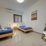 Case de vacanță St Julians 3br Sleeps 6 And Stylish St. Julian's