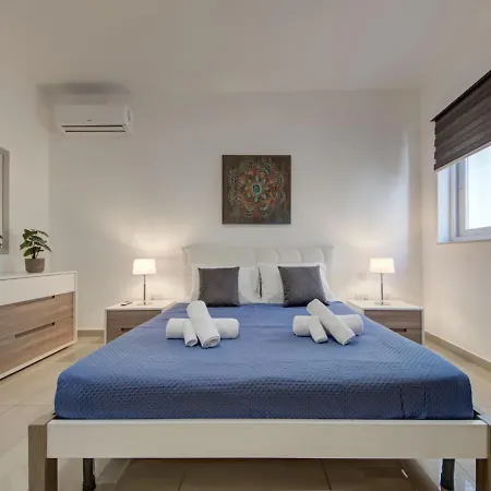 St Julians 3br Sleeps 6 And Stylish Holiday home