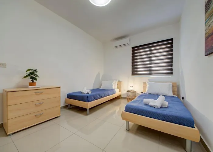 Ferienhaus St Julians 3br Sleeps 6 And Stylish *