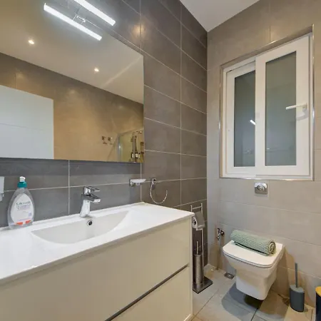 St Julians 3br Sleeps 6 And Stylish * San Ġiljan