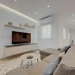 St Julians 3br Sleeps 6 And Stylish * Saint Julian's